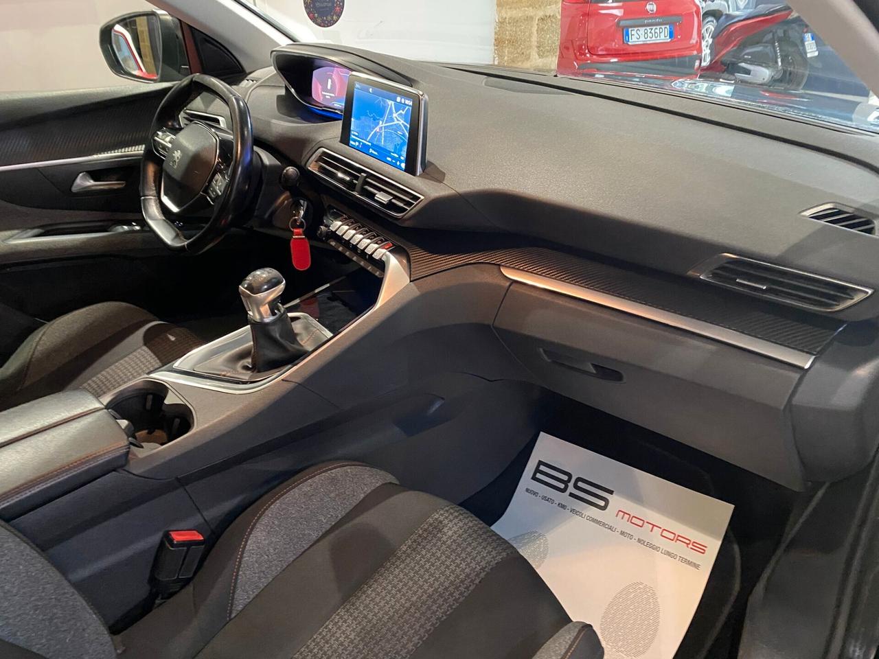 Peugeot 3008 BlueHDi 130 S&S Business