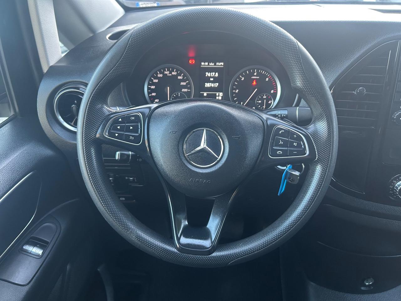 Mercedes-benz Vito 2.0 116 CDI Mixto Long Autocarro