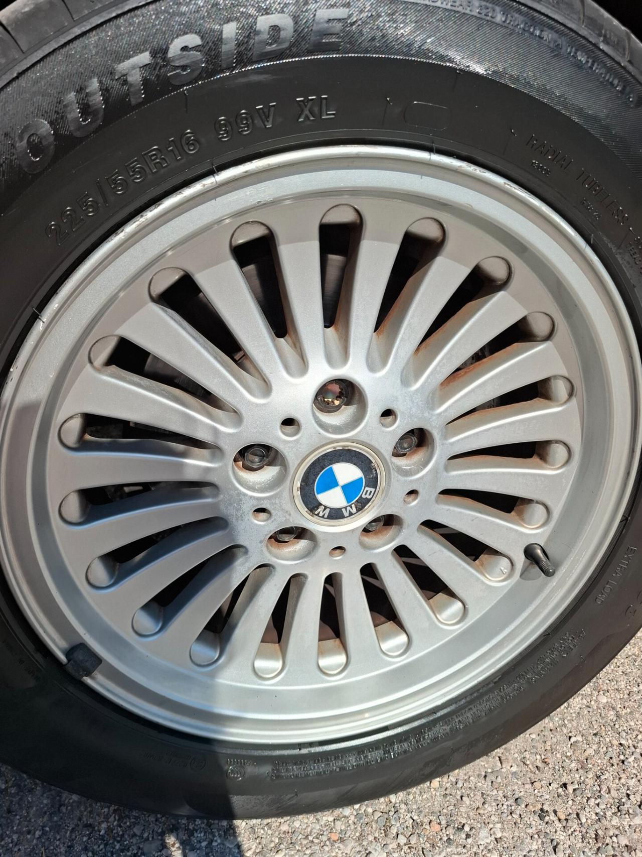 Bmw 520i 24V e39