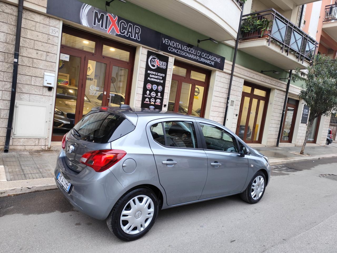 Opel Corsa 1.4 90CV GPL Tech 5 porte