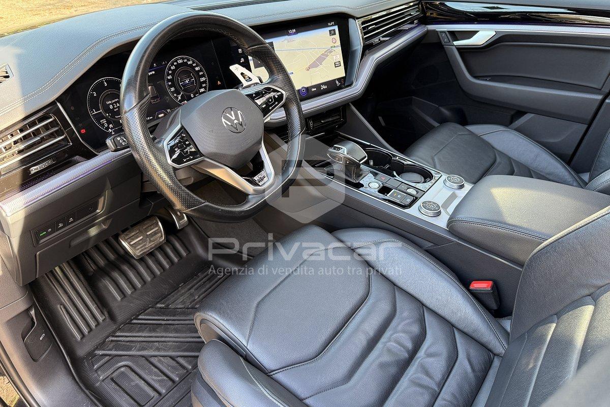 VOLKSWAGEN Touareg 3.0 V6 TDI SCR Black Style