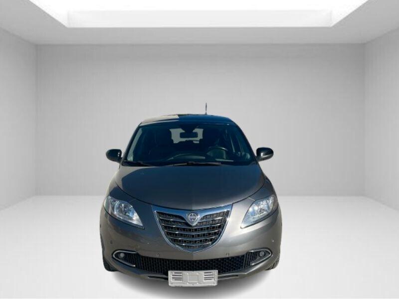 LANCIA YPSILON AUTOMATICA S&S Platinum TETTO APRIBILE