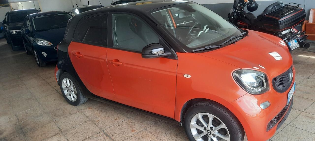Smart ForFour 70 1.0 Youngster