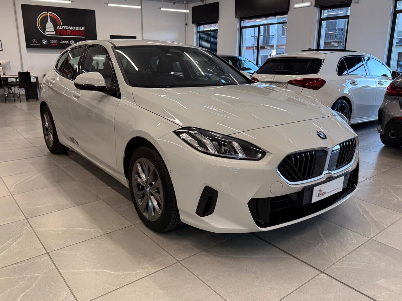 Bmw 120 48V 5p. BUSINESS
