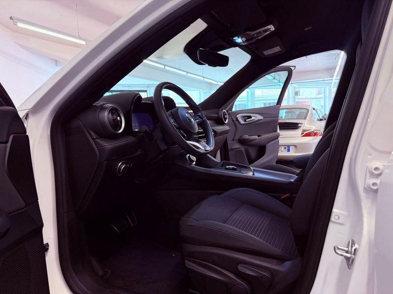 Alfa Romeo Tonale 1.3 280cv Plug-in Hybrid AT6 Sprint Q4