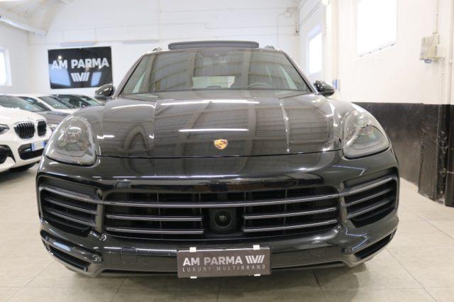 PORSCHE Cayenne 3.0 V6 E-Hybrid Platinum Edition