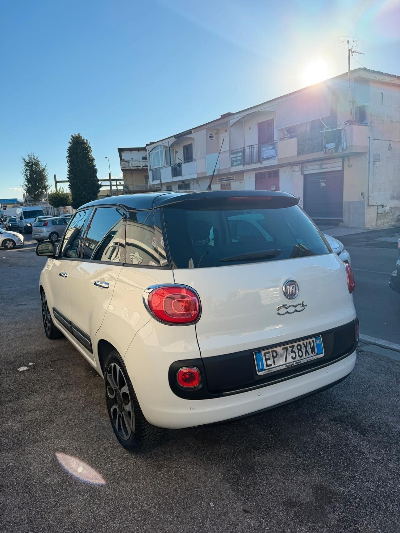 Fiat 500L 2012 1.4 Lounge 95cv