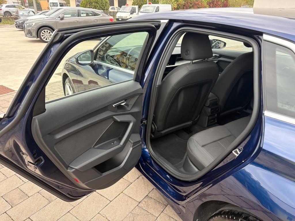 Audi A3 Sportback 30 TDI S Tronic Business Advanced