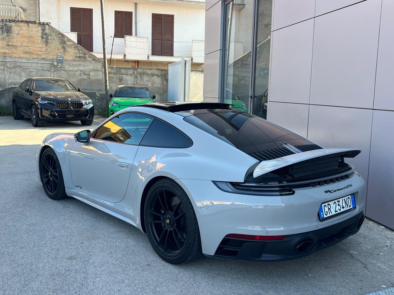 Porsche 992 Carrera 4 GTS possibilità noleggio no scoring