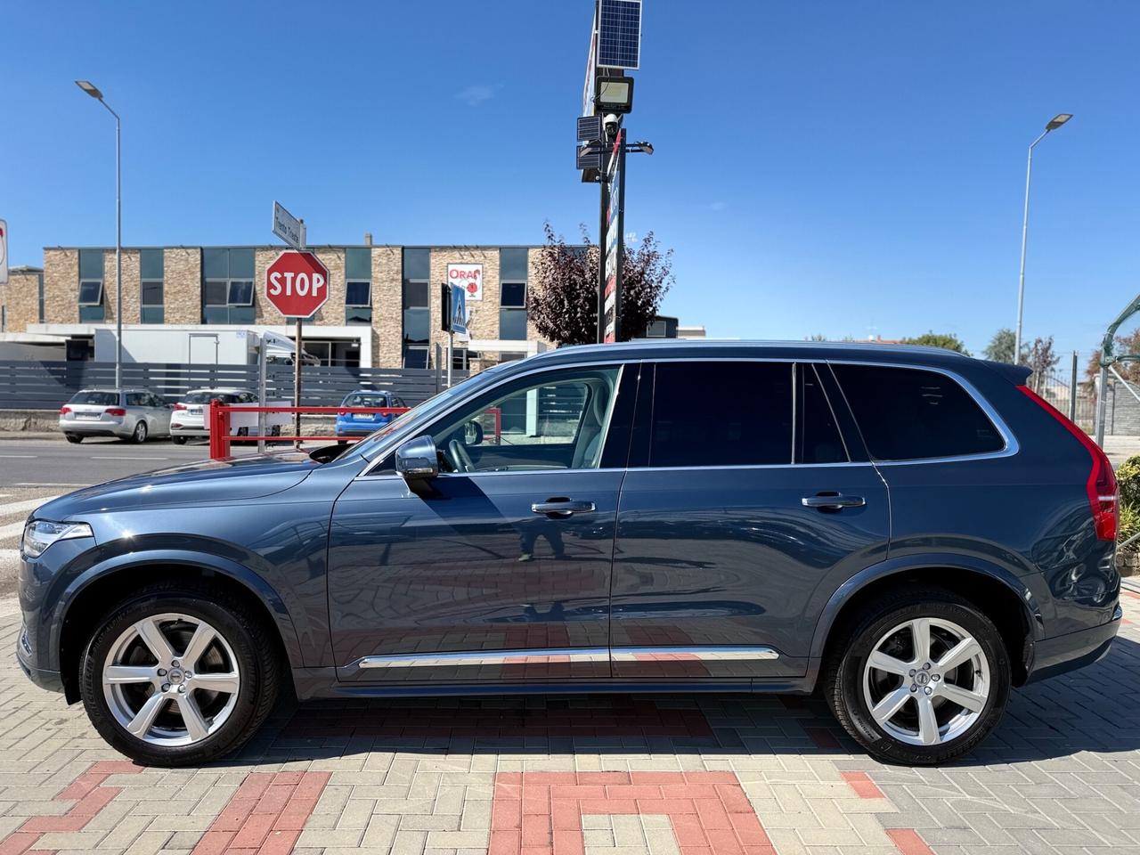 Volvo XC90 B5 (d) AWD automatico 7 posti