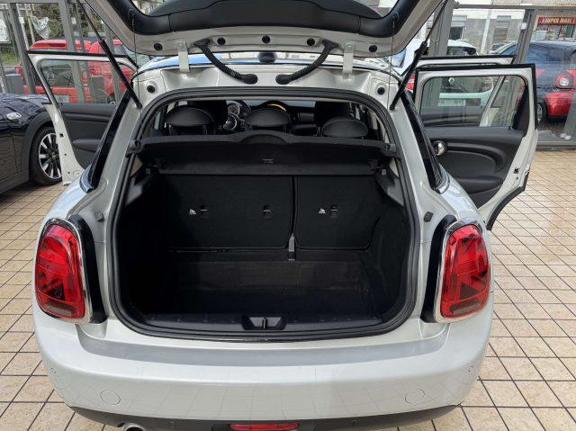 MINI Cooper D 5p 1.5 Hype