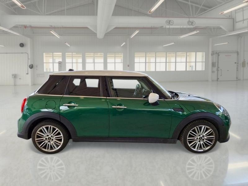 MINI COOPER CLASSIC 5 PORTE BERLINA