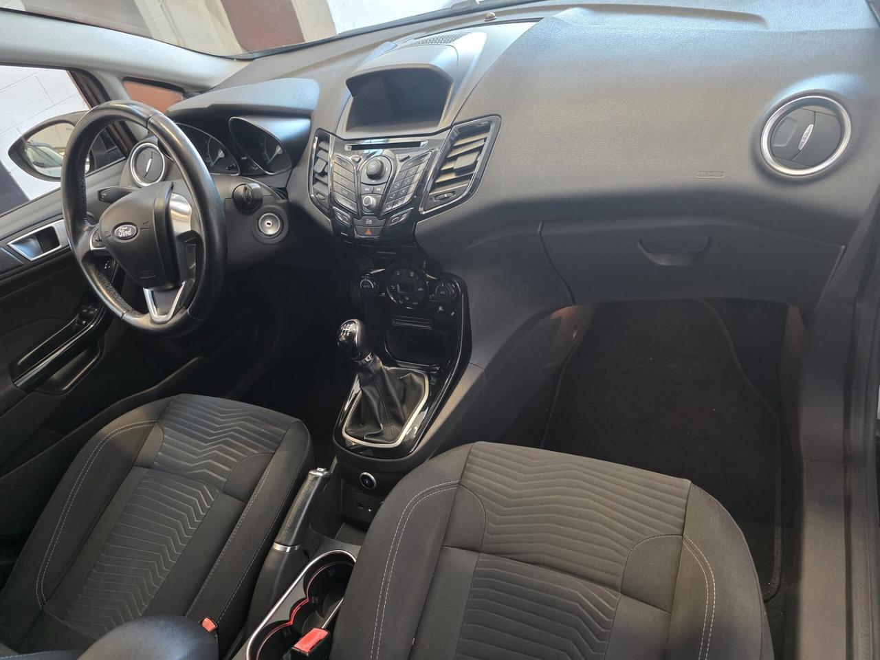 Ford Fiesta 1.4 5p. Bz.- GPL Titanium