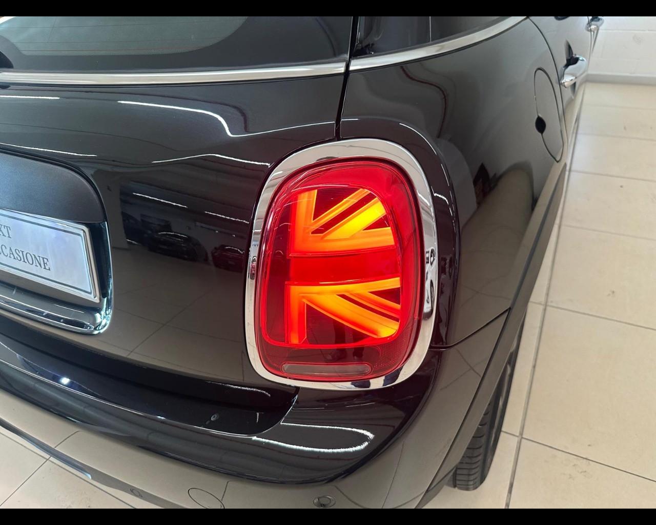 MINI Mini 5 porte (F55) - Mini 1.5 One 75 CV Baker Street 5 porte