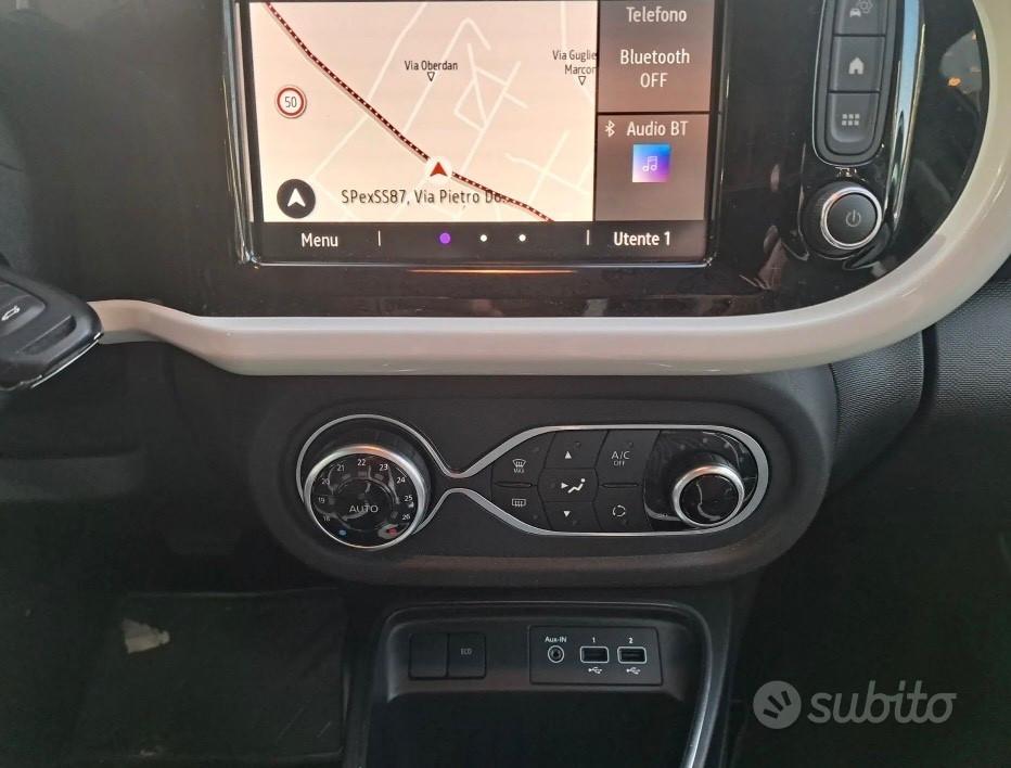 Renault Twingo Electric Urban Night