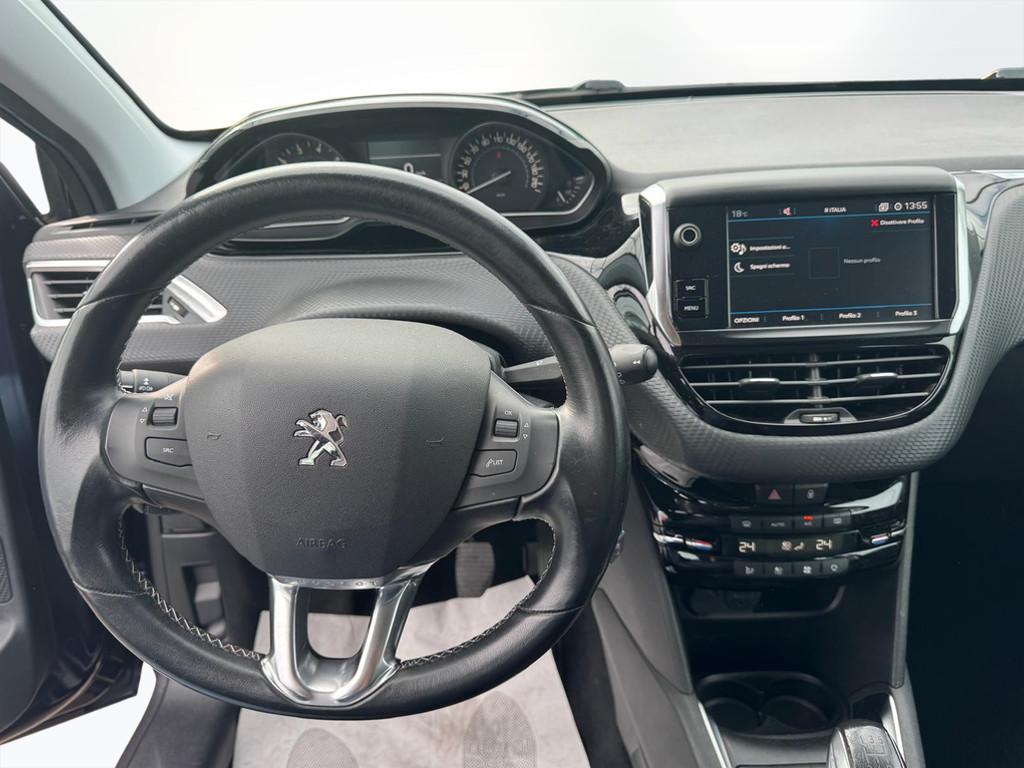 PEUGEOT 208 I 2015 - 208 5p 1.2 puretech Allure 82cv