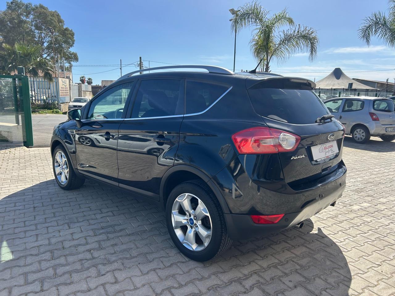 Ford Kuga Kuga+ 2.0 TDCi 140 CV 2WD DPF