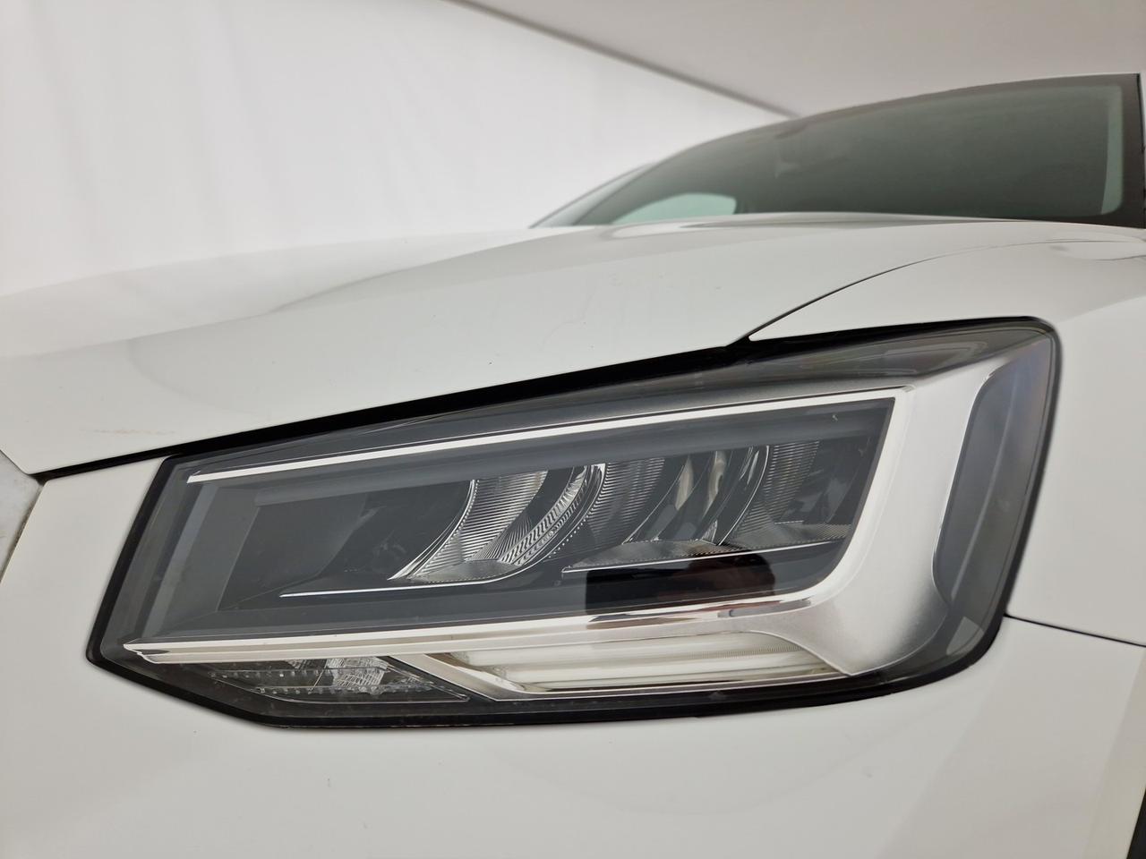 Audi Q2 30 1.0 tfsi admired