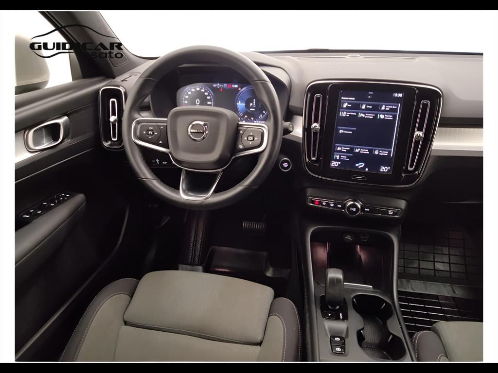 VOLVO XC40 2023 - XC40 1.5 t5 recharge phev Core auto