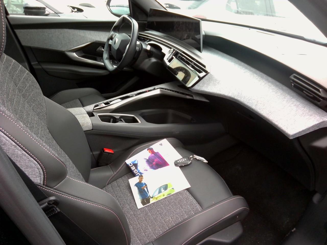 Peugeot 3008 Hybrid 136 e-DCS6 Allure