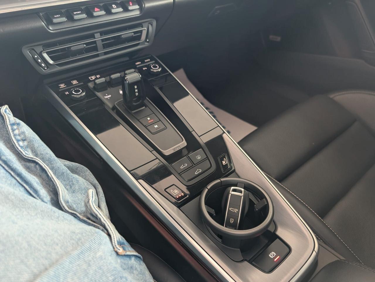 Porsche 911 Carrera 4 992 TETTO CHRONO IVA ESPOSTA