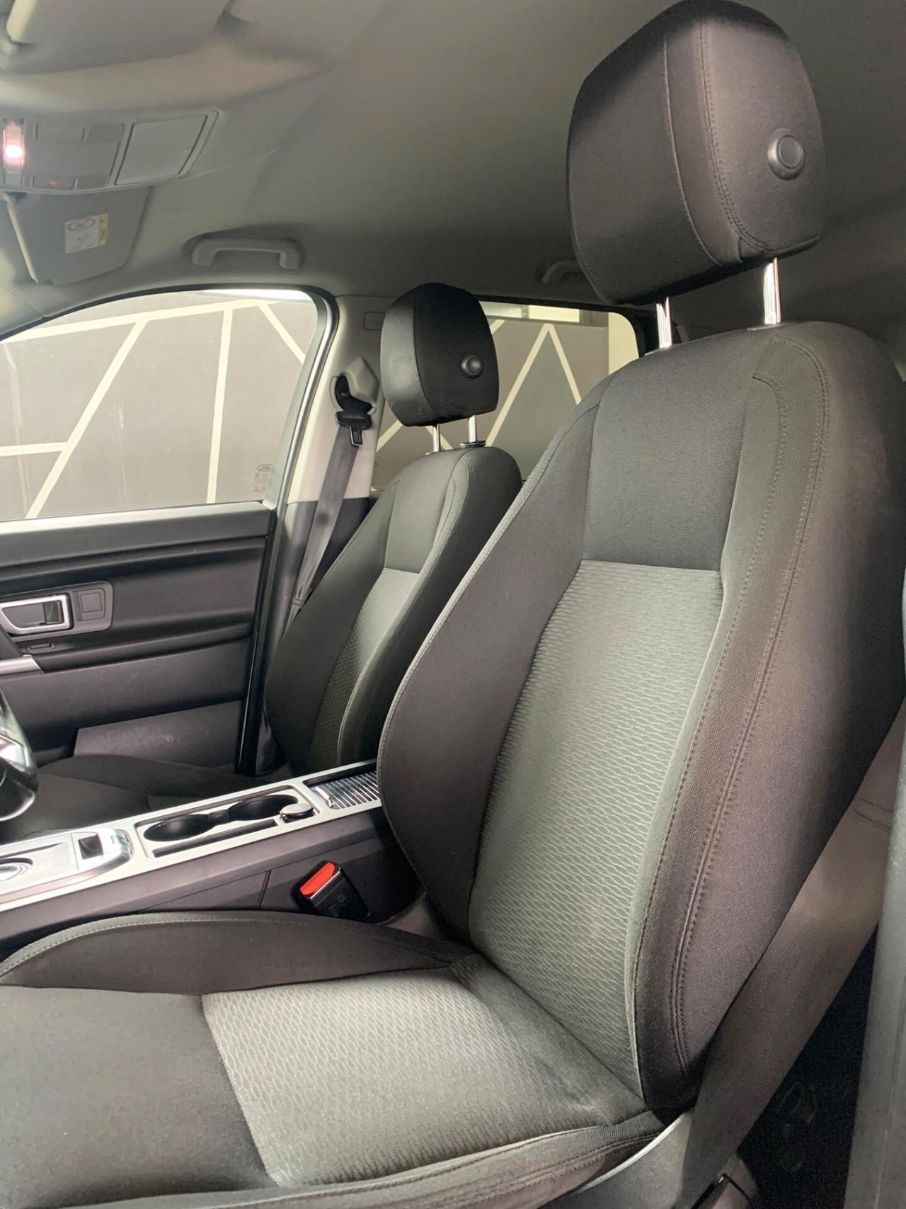 Land Rover Discovery Sport 2.0 TD4 180 CV Auto Business Edition Pure