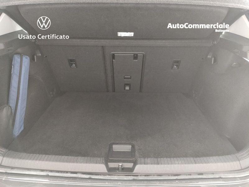 Volkswagen Golf 1.0 eTSI EVO DSG Life