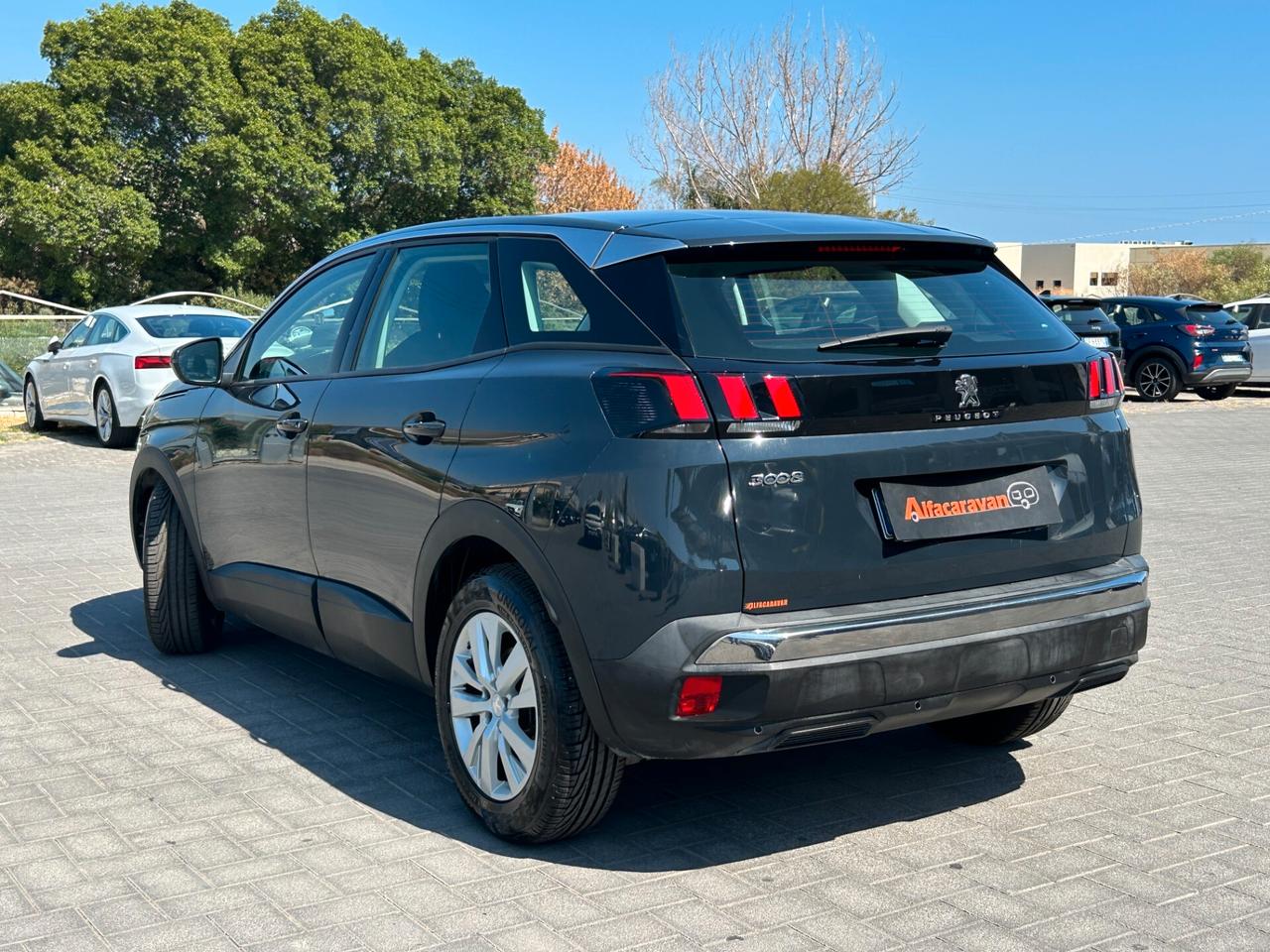 Peugeot 3008 BlueHDi 130 S&S Business