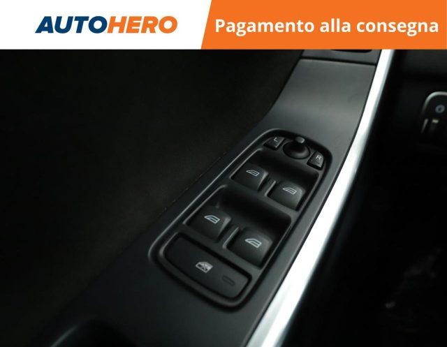 VOLVO XC60 D3 Geartronic R-design Kinetic