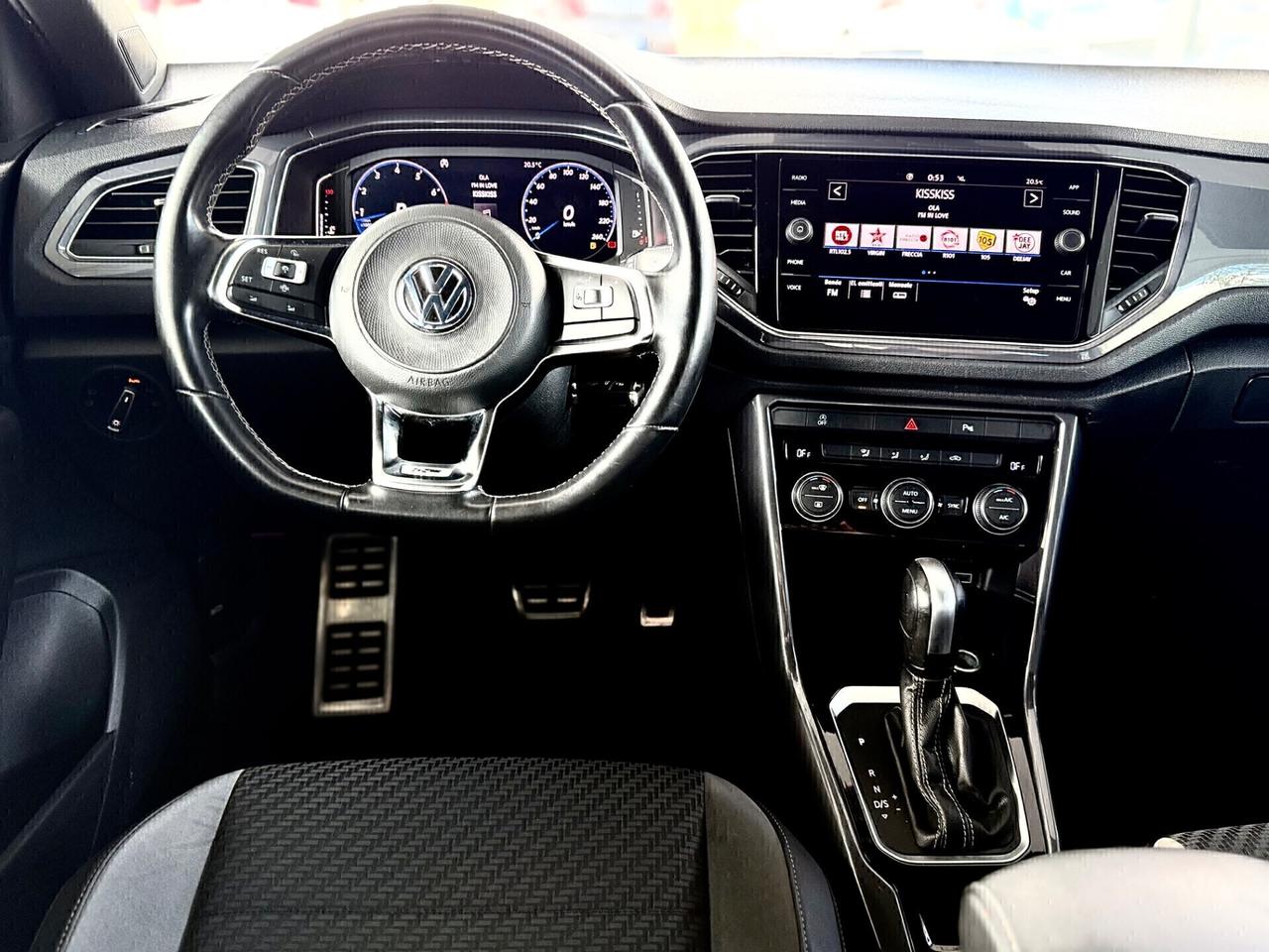 VW T-Roc 1.5 TSI R-LINE *LED*CERCHI18*SENSORI*DSG