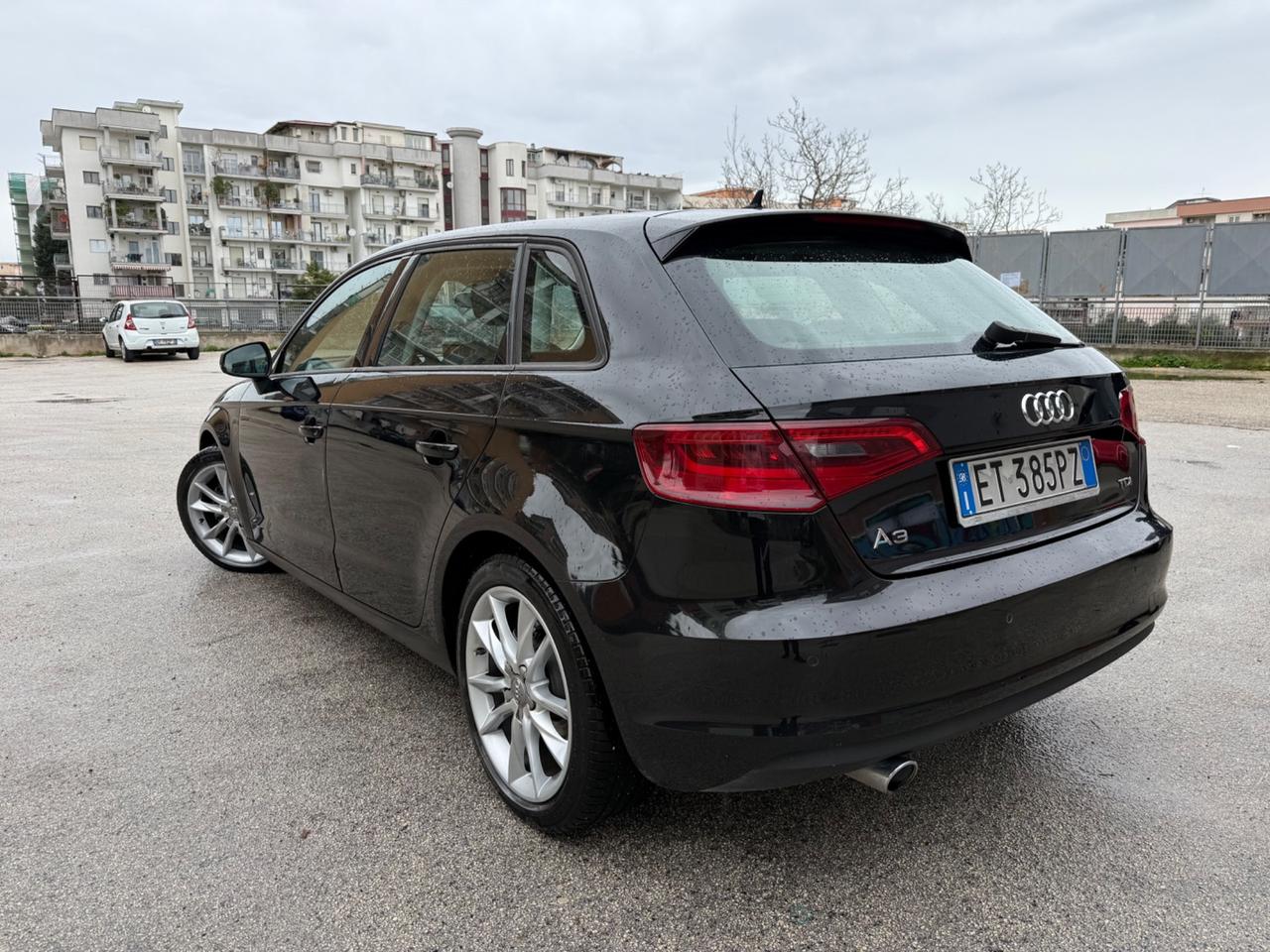 Audi A3 Restayling 1.6 TDI SportBack Full Full