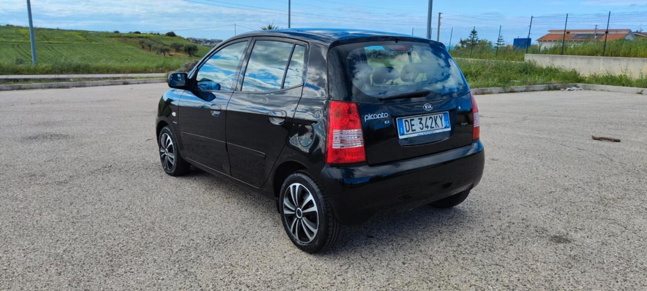 Kia Picanto 1.1 12V Spicy