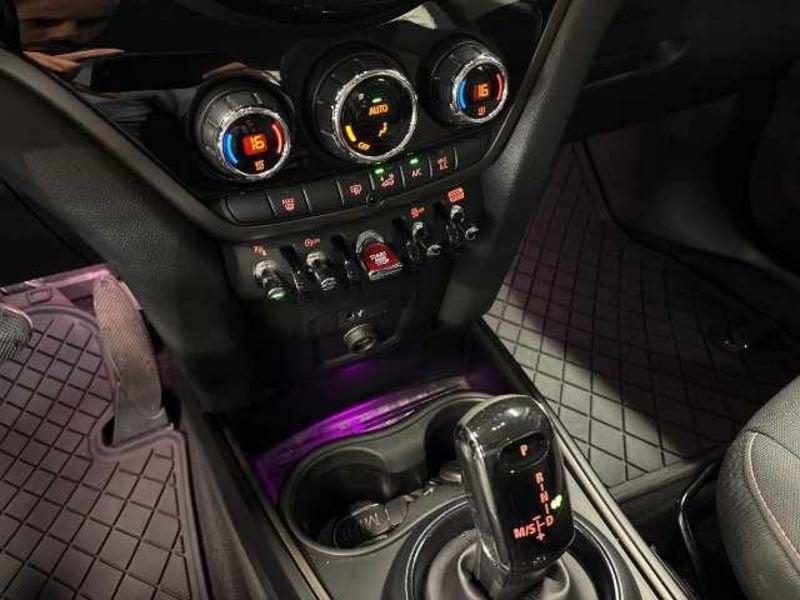 MINI Countryman Mini F60 2020 1.5 One D Essential auto