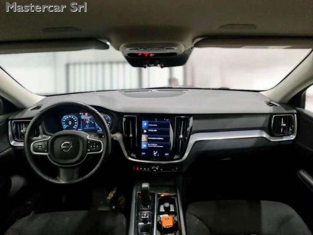 VOLVO V60 V60 2.0 b4 Momentum Business auto - GG456RN