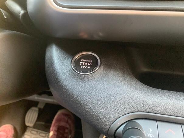 Jeep Avenger 1.2 Turbo 100 CV Summit