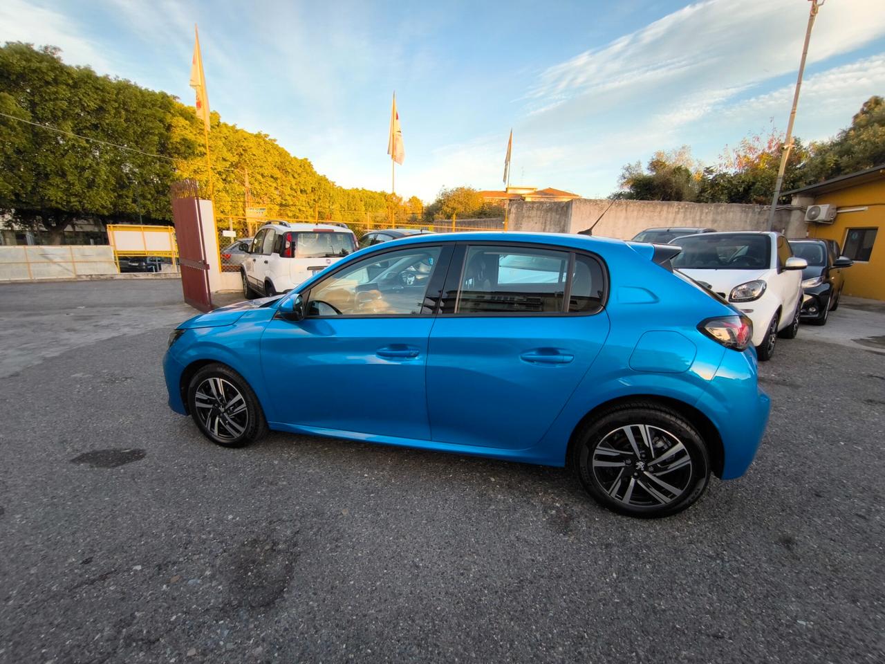 Peugeot 208 BlueHDi 100 Stop&Start 5 porte Allure