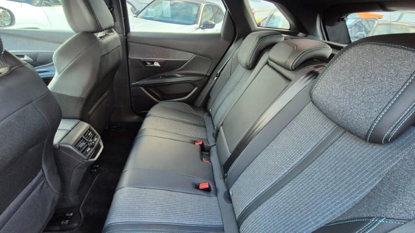 Peugeot 3008 BlueHDi 130 S&S EAT8 Allure Pack - 2023