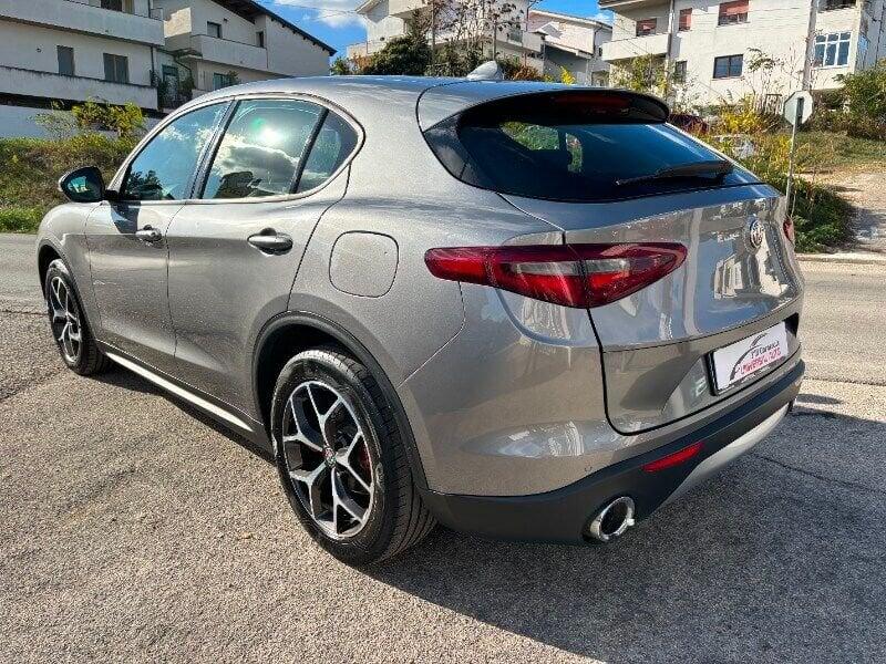 Alfa Romeo Stelvio Stelvio 2.2 Turbodiesel 210 CV AT8 Q4 Executive