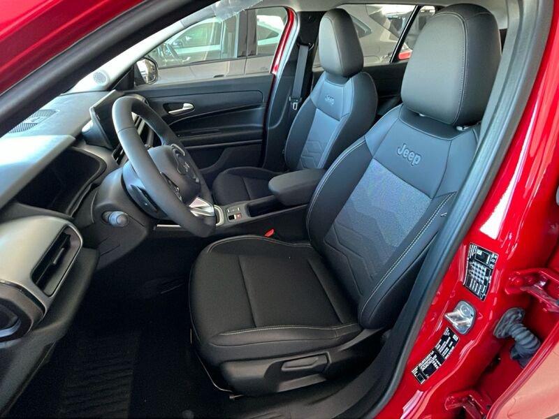 Jeep Avenger E-HYBRID Altitude 1.2 110cv DCT MHEV