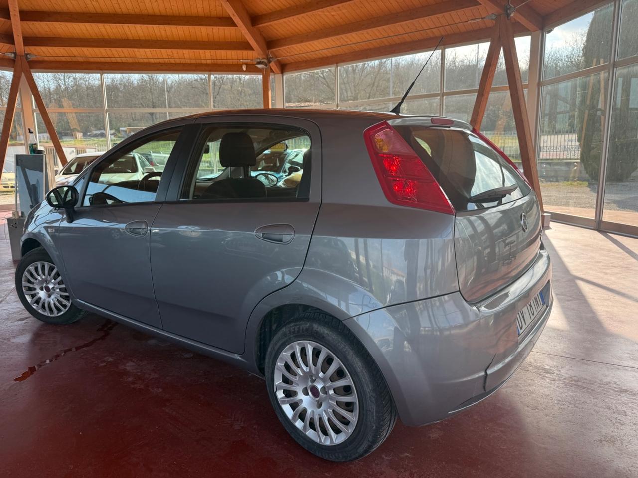 Fiat Grande Punto 1.2 Benzina - Neopatentati