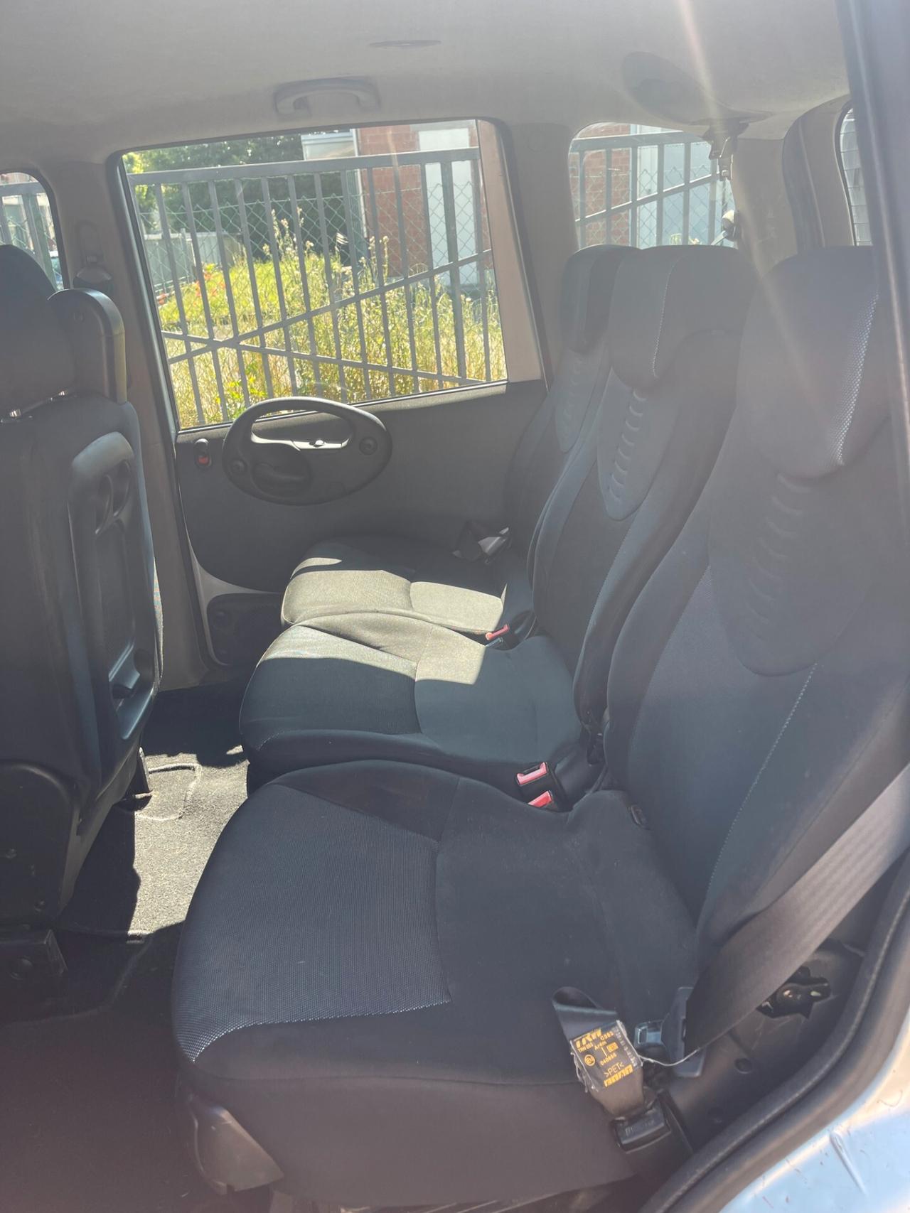Fiat Multipla 1.6 16V Natural Power Emotion GPL