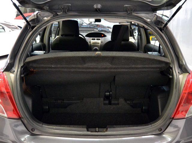 TOYOTA Yaris 1.0 5 porte Ok Neopatentati Unico Proprietario