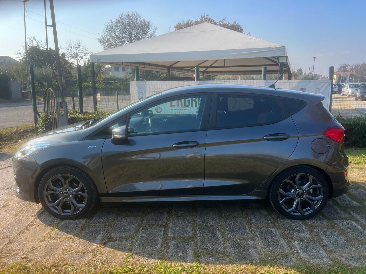Ford Fiesta 1.5EcoBlue 86CV ST-Line-2019"IMPECCABILE"