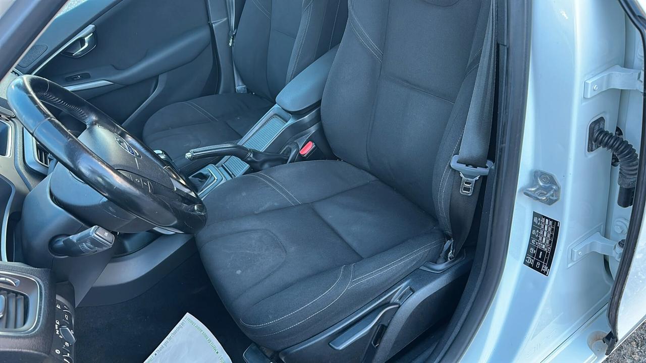 Volvo V40 D2 1.6 Momentum