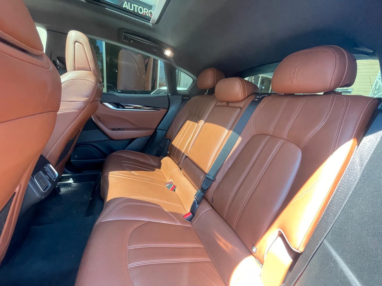 Maserati Levante V6 Diesel 275 CV AWD Gransport