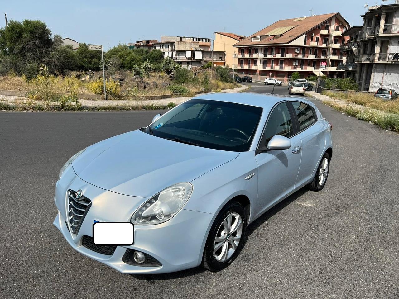 Alfa Romeo Giulietta 1.6JTDM COME NUOVA CHIAMA 2014