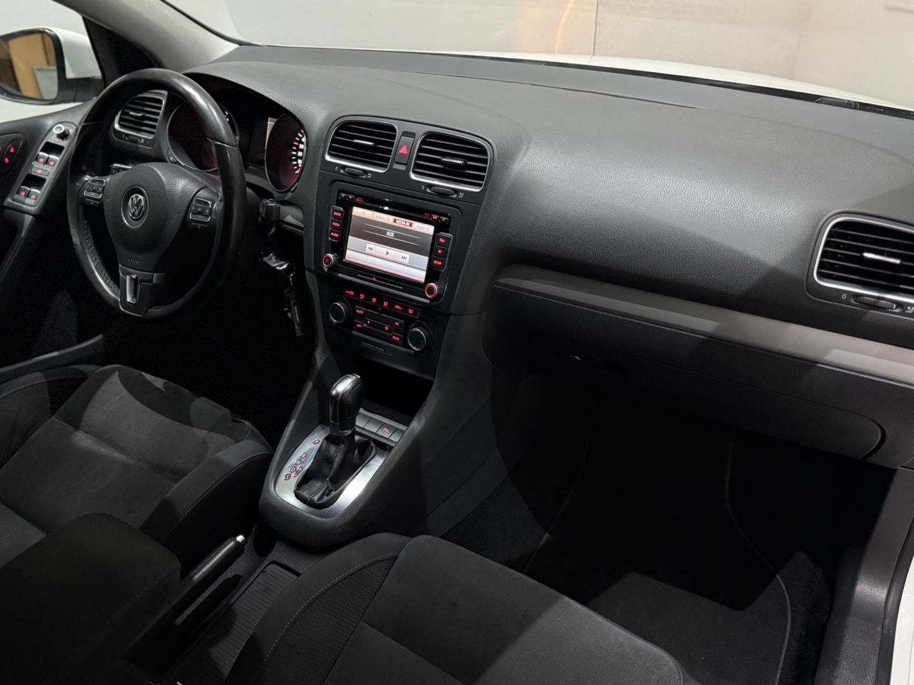 Volkswagen Golf 1.6 TDI DSG Highline Per Neopatentati