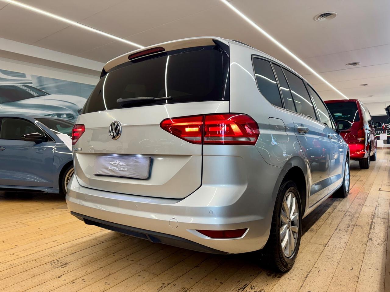 Volkswagen Touran 7 POSTI DSG Highline BlueMotion Tech.