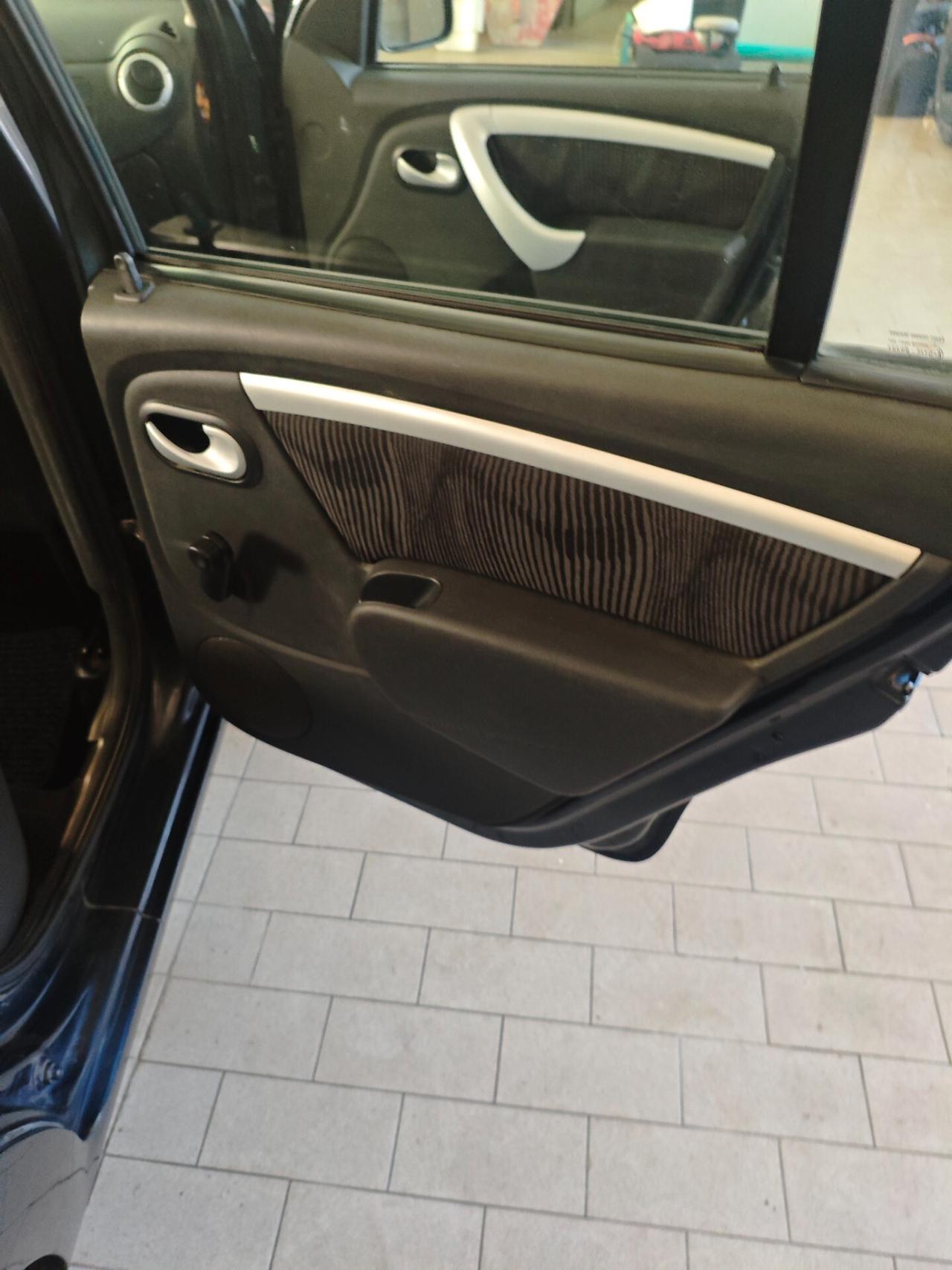 Dacia Logan 1.4 Lauréate