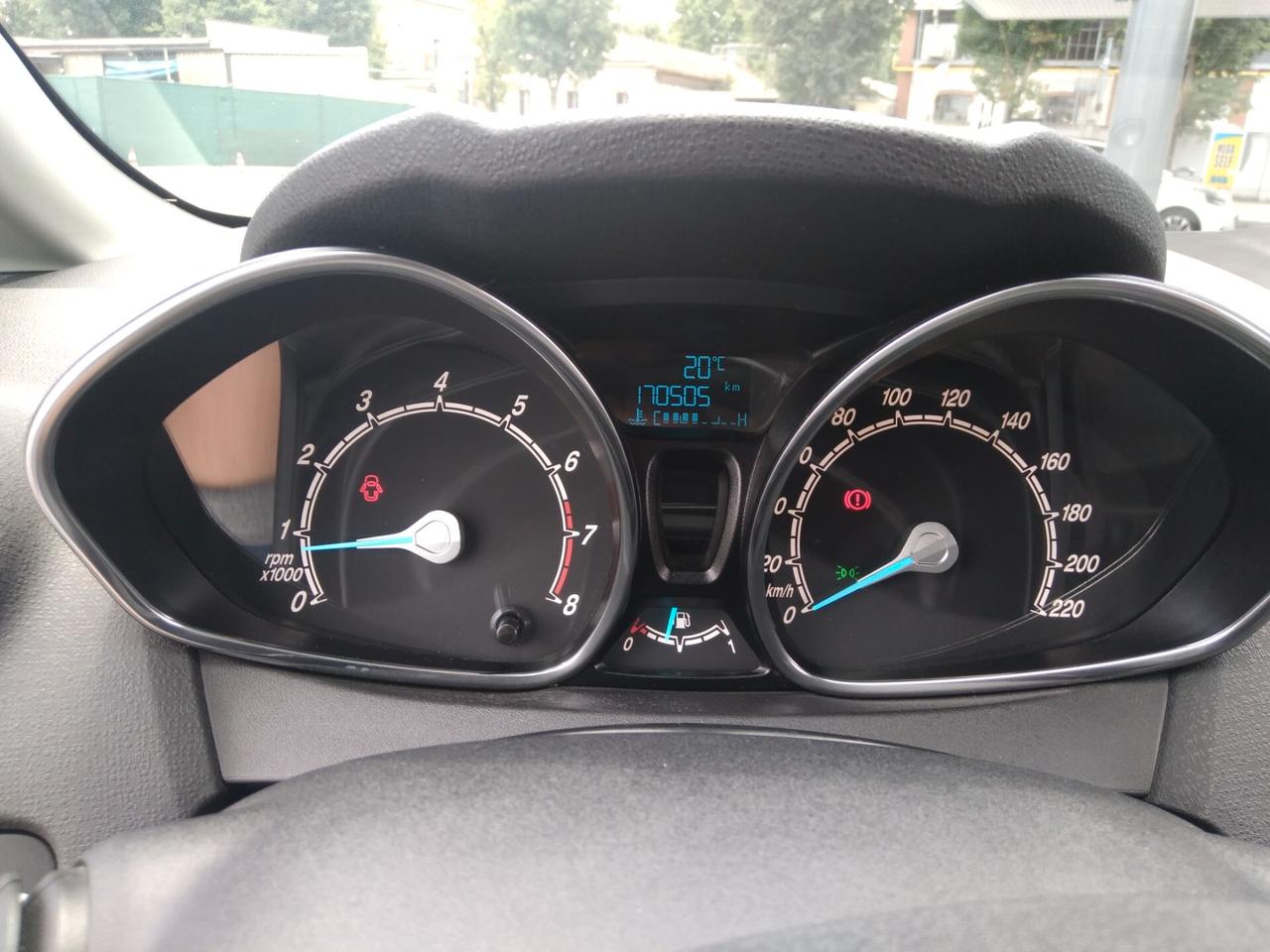 Ford Fiesta 1.4 5p. Bz.- GPL Titanium x neopatentati